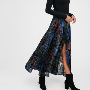 VELVET MAXI SKIRT